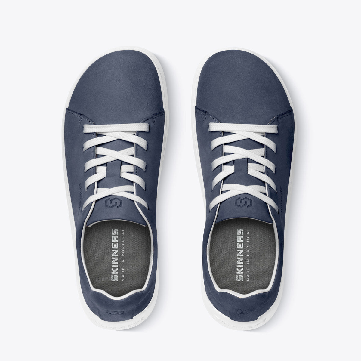 Walker Navy – mentsd meg a cipőt