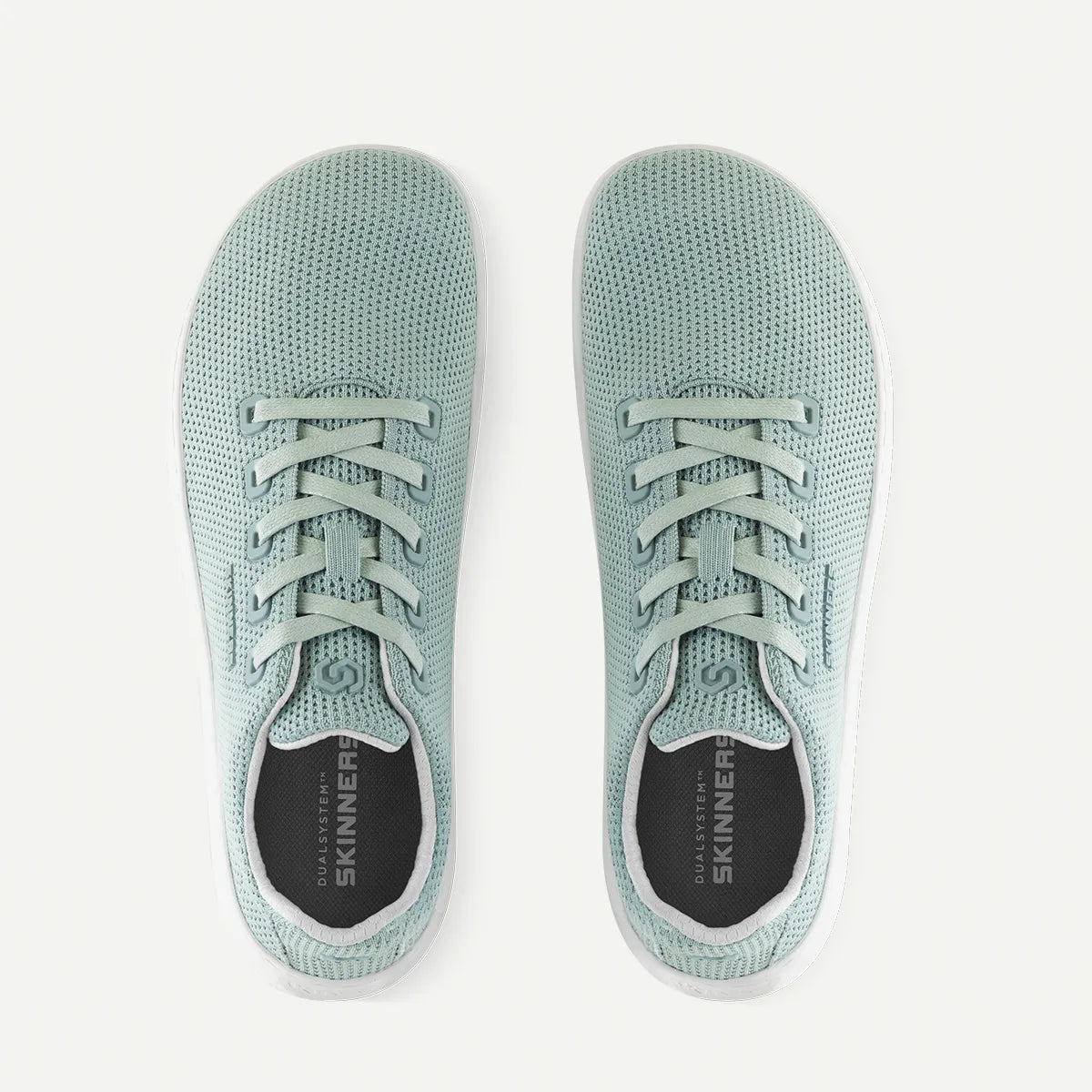 skinners_globetrotter_ii_mist_green_top