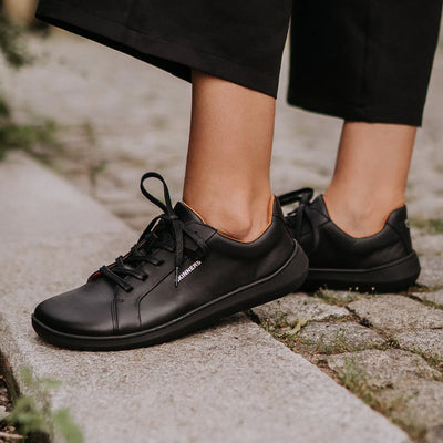 Waxed shoelaces black